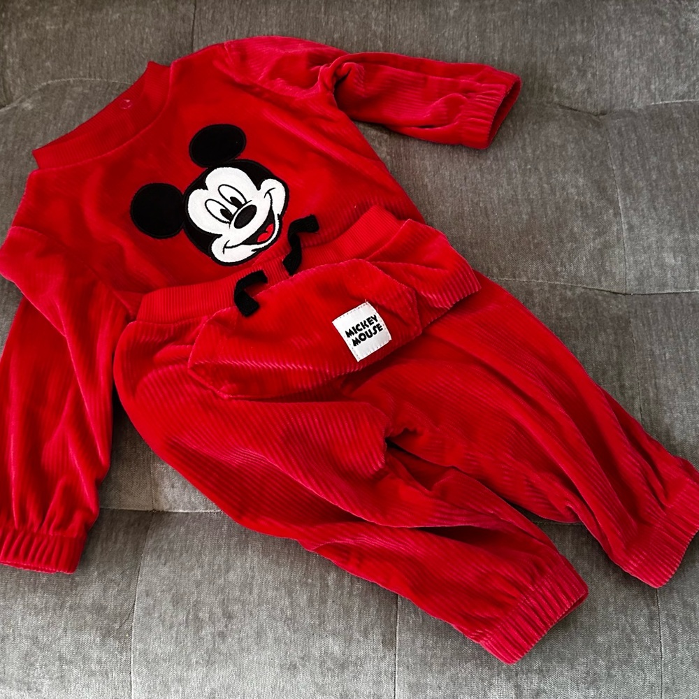 Red Mickey Mouse 2 piece Set